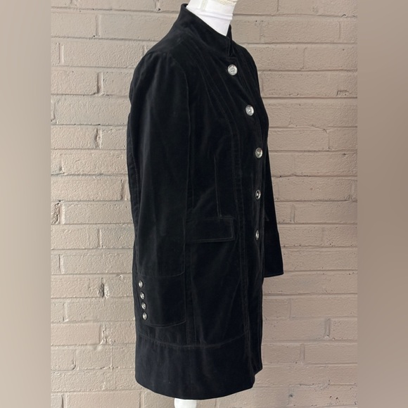 Chico’s black velvet jacket 4 - Picture 9 of 14